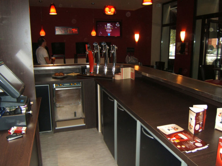 arriere-bar-brasserie-z.jpg