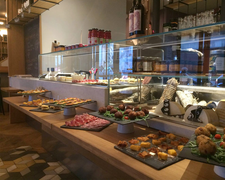 restauration-epicerie-italienne-z.jpg