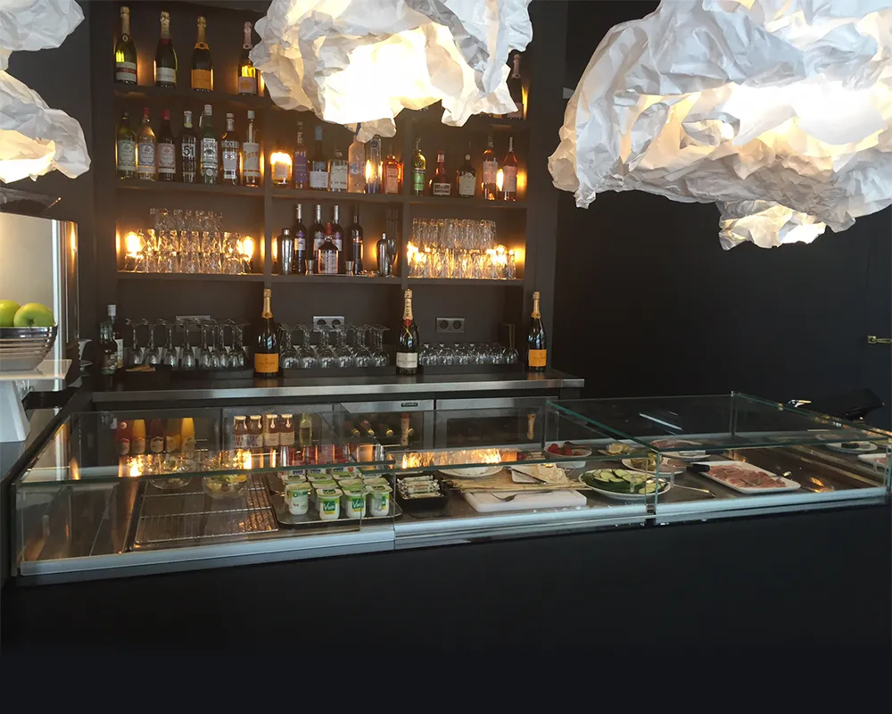 Bar et comptoir réfrigéré