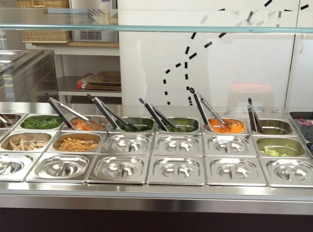SALADE BAR