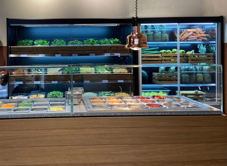 Vitrine réfrigérée CRONUS noir à étagères